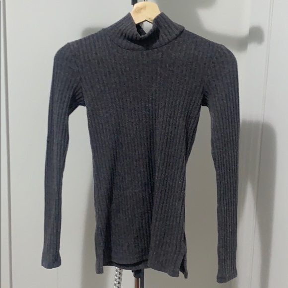 Aritzia Sweaters - Aritzia Only Cropped Turtle Neck